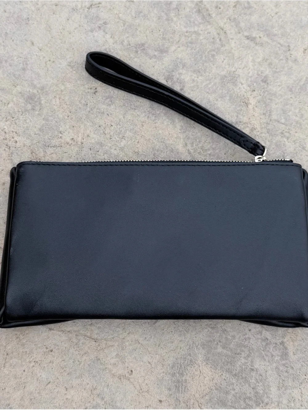 Kate Spade New York Black Leather Bow Wristlet Clutch Purse
